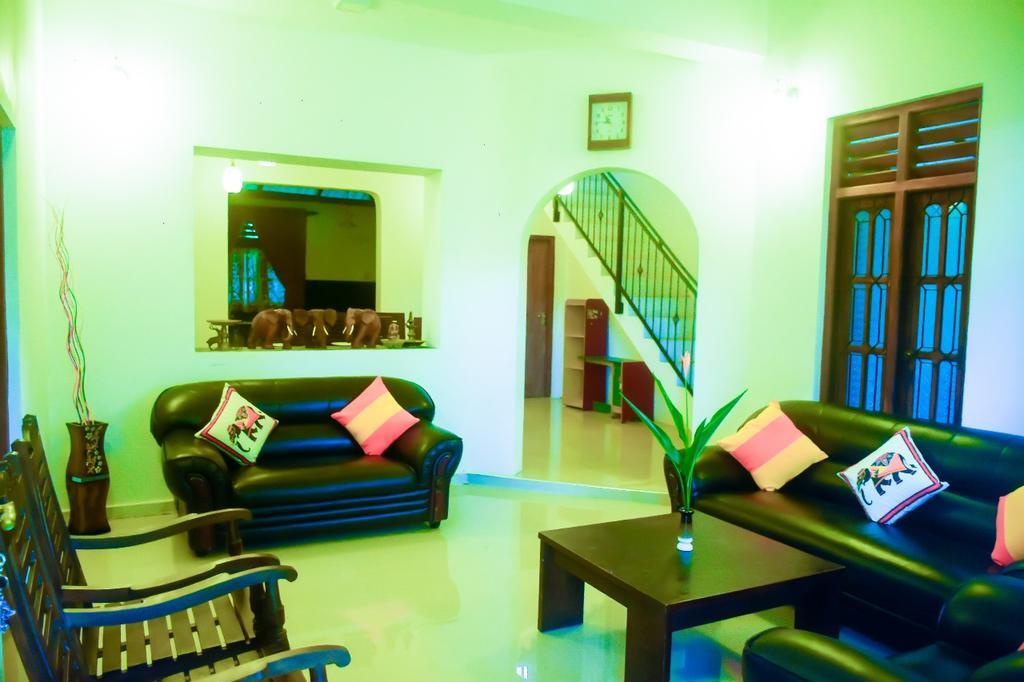 Villa Cinnamon Hills 高尔 外观 照片